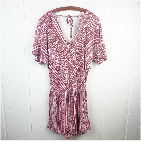 Kori America Boutique Aztec Print Romper with Pockets Size Small - Picture 2 of 6